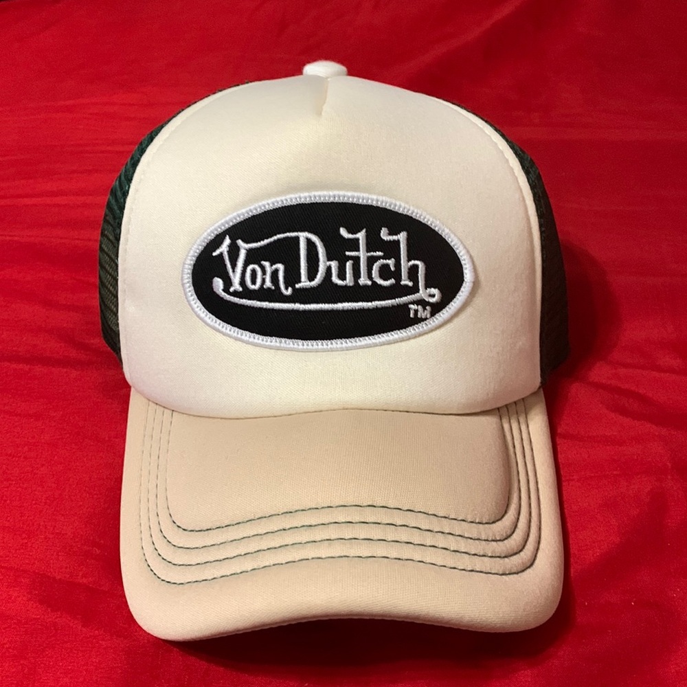 Von Dutch originals trucker hat